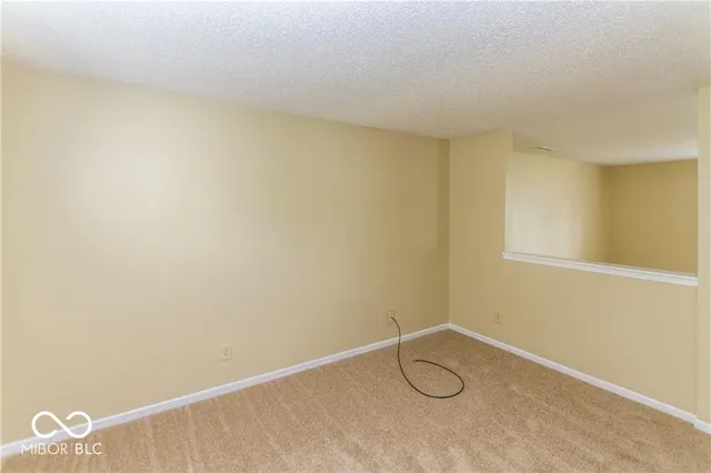 $2,200 | 10345 Lee Stewart Lane, Fishers, IN 46038