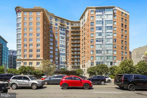 $519,000 | 555 Massachusetts Avenue Northwest, Unit 1419, Washington, DC 20001