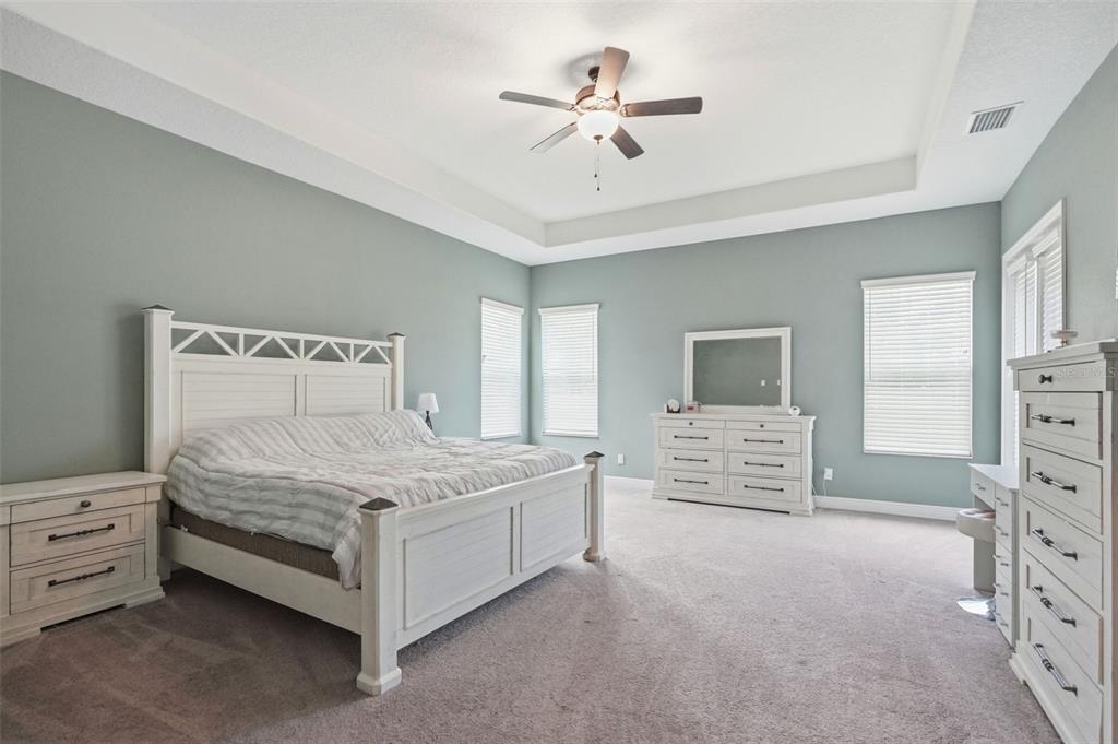 4743 Jumper Loop Spring Hill, FL 34609 - Photo 9 of 81