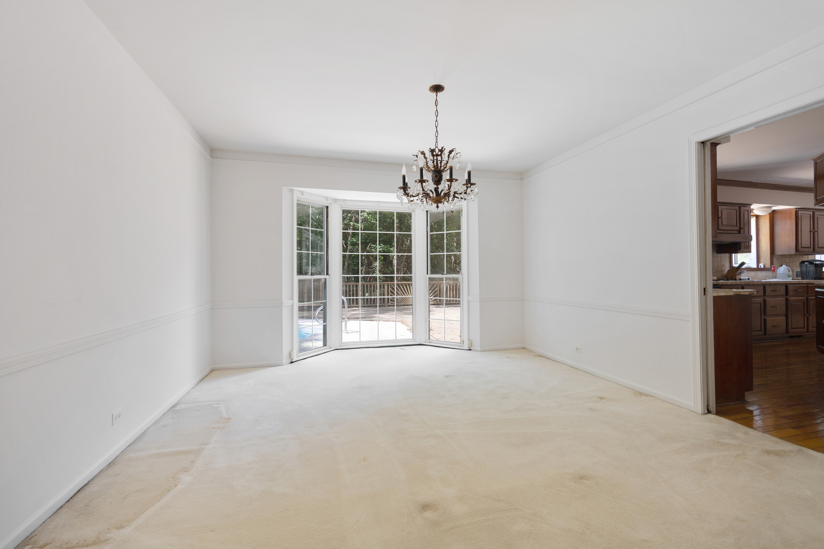 34-w398 Country Club Road Wayne, IL 60184 - Photo 8 of 38 Gallery Image 8