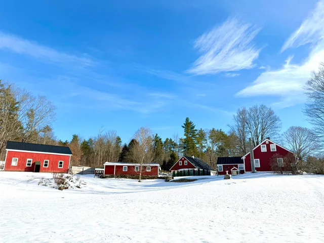 $749,000 | 4205 Highway 131, Weathersfield, VT 05151
