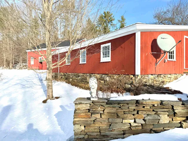 $749,000 | 4205 Highway 131, Weathersfield, VT 05151