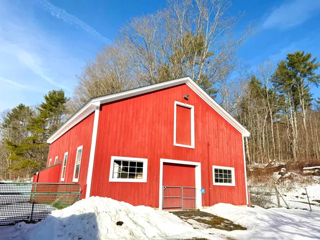 $749,000 | 4205 Highway 131, Weathersfield, VT 05151