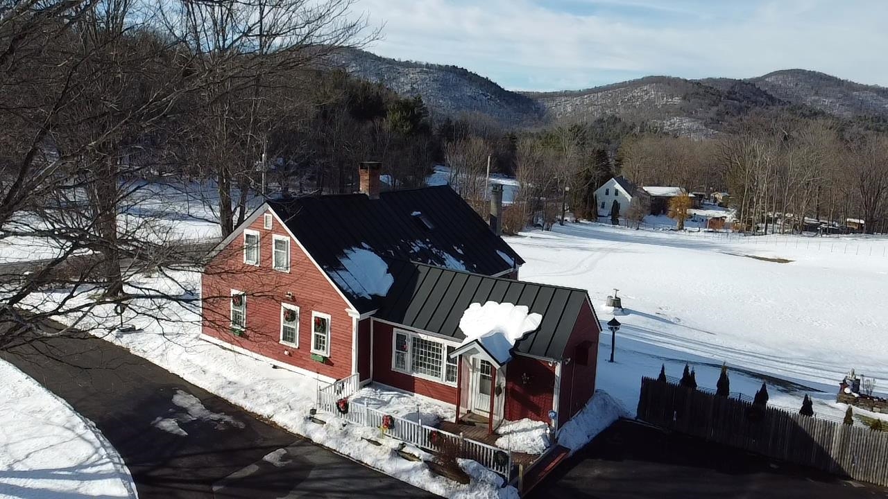 4205 Highway 131 Weathersfield, VT 05151 - Photo 31 of 42