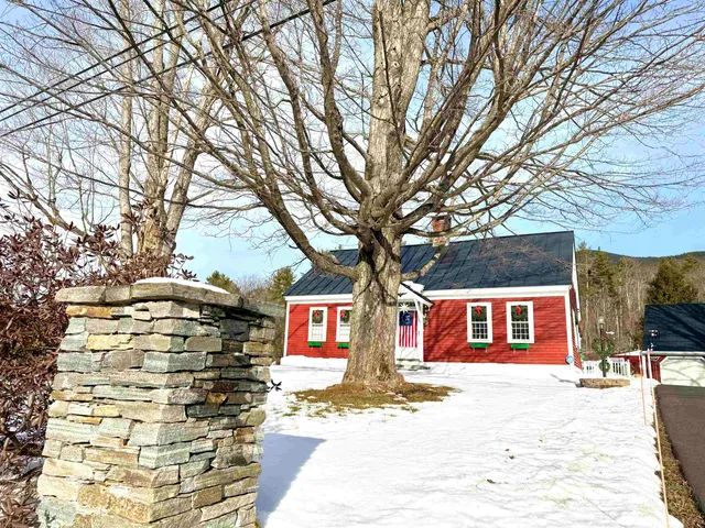 $699,900 | 4205 Highway 131, Weathersfield, VT 05151