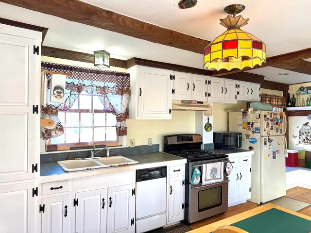 $749,000 | 4205 Highway 131, Weathersfield, VT 05151