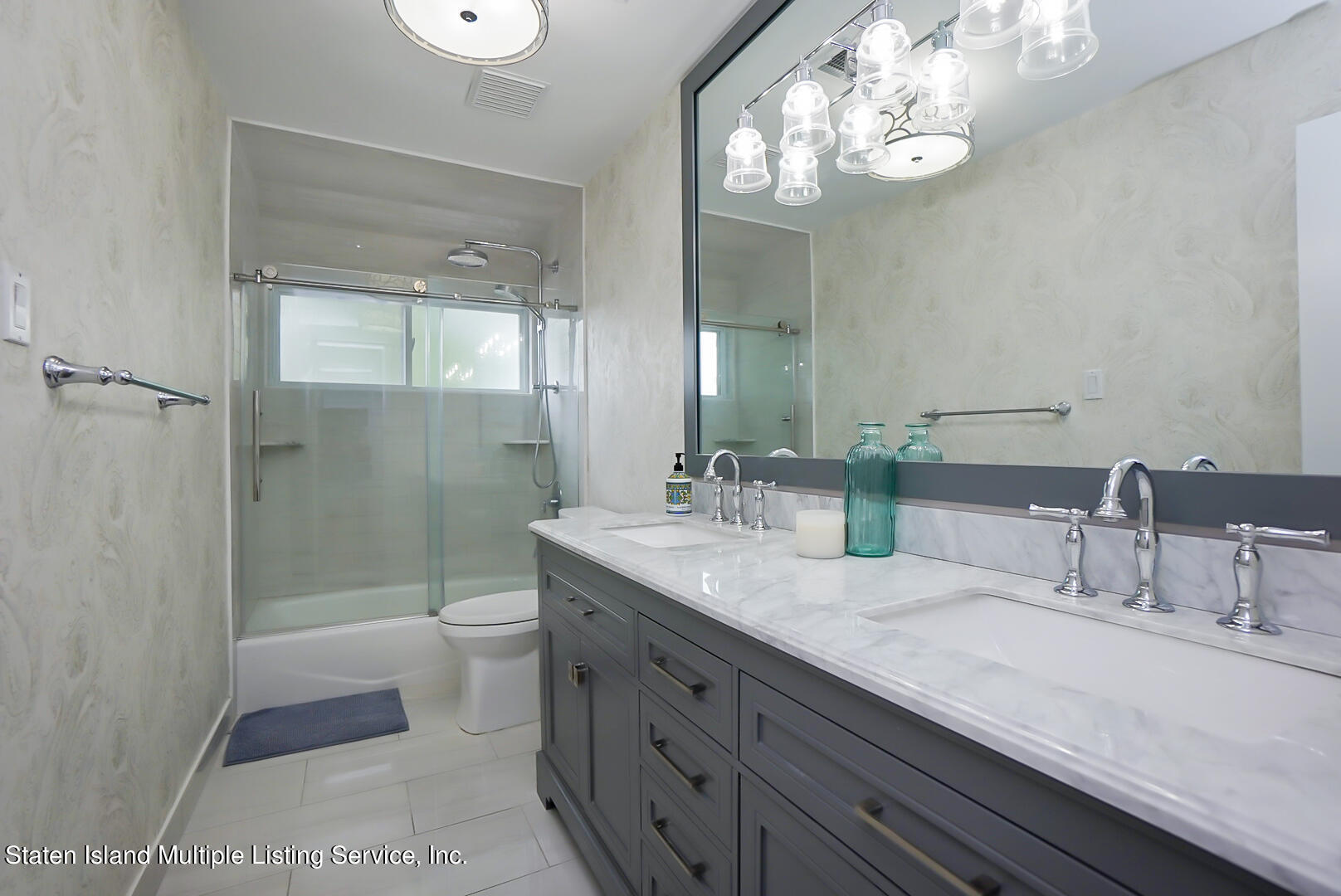 69 Highland Road Staten Island, NY 10308 - Photo 33 of 41 (33) FULL BATH