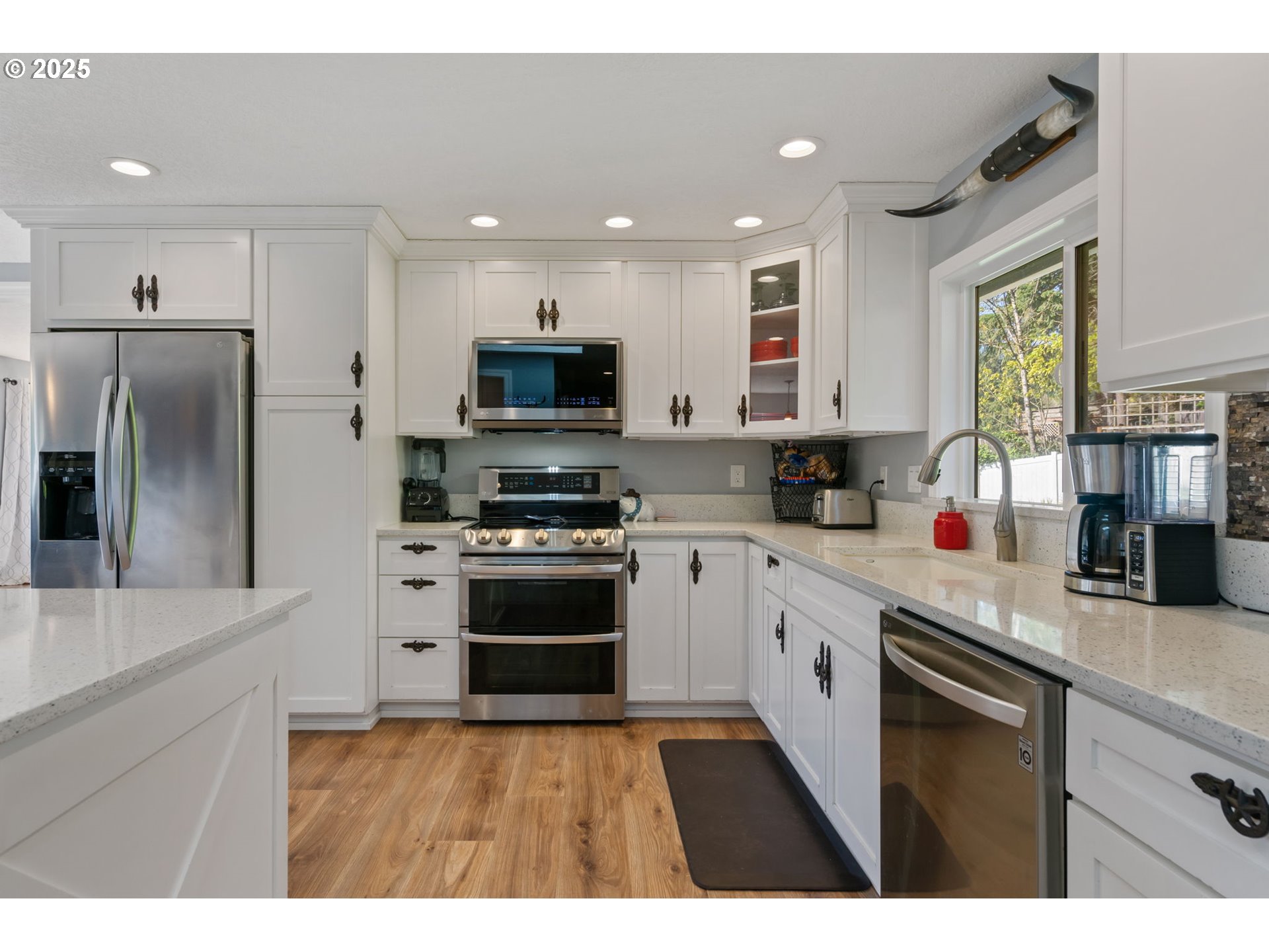 21303 Southwest Hells Canyon Road Sherwood, OR 97140 - Photo 19 of 47