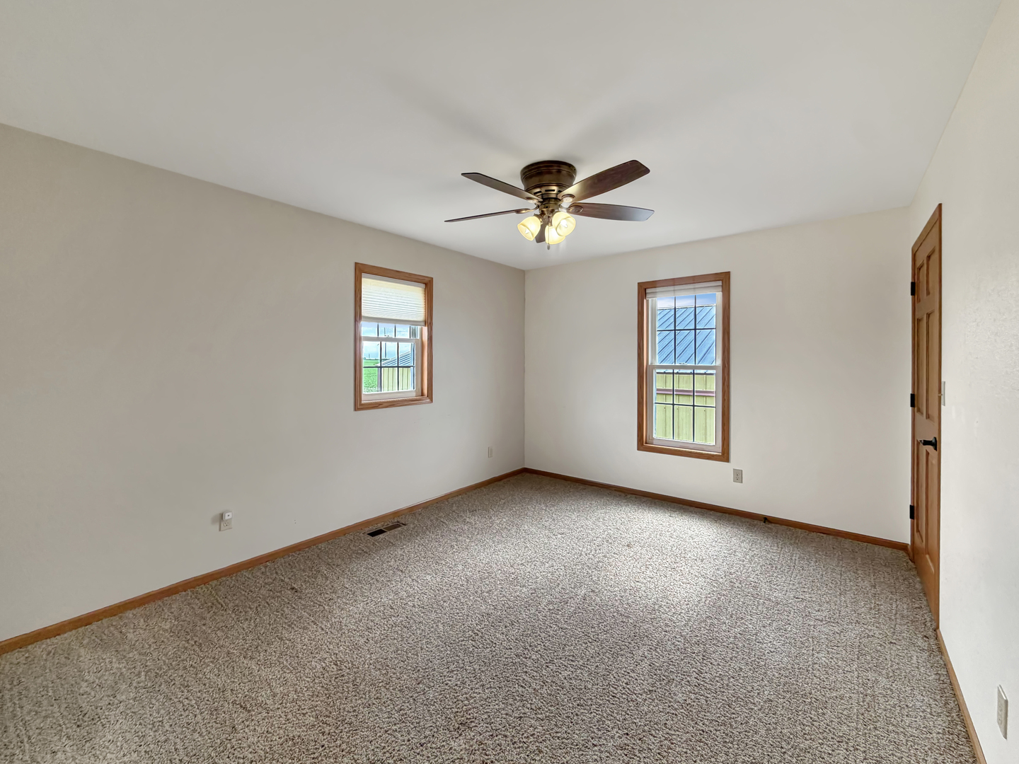9214 North Waddams Grove Road Lena, IL 61048 - Photo 27 of 52