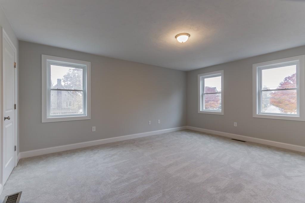 40 Concord Road Billerica, MA 01821 - Photo 17 of 35