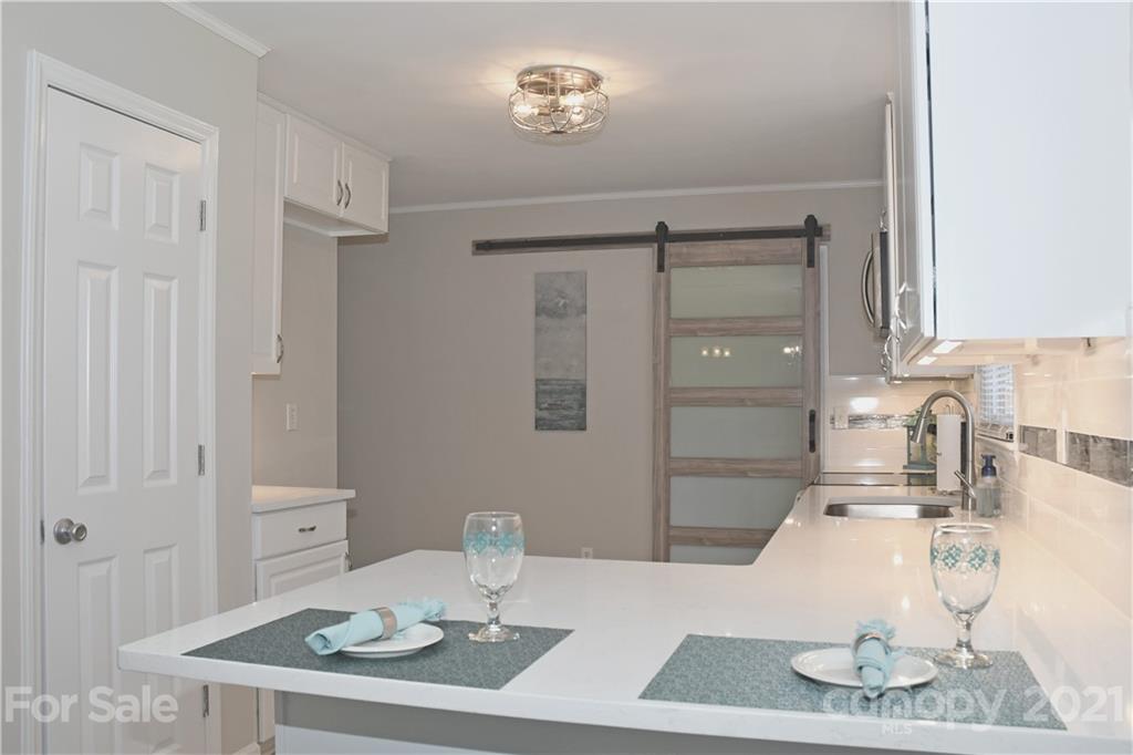 13665 Idlewild Road Matthews, NC 28105 - Photo 14 of 40 Gallery Image 14