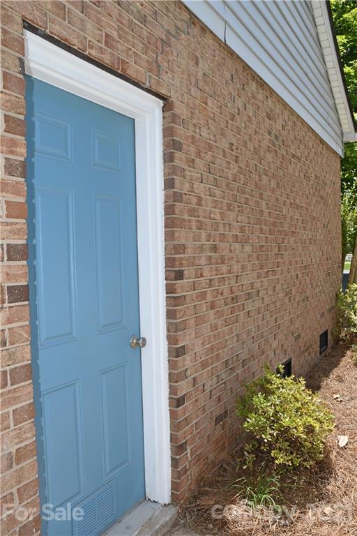13665 Idlewild Road Matthews, NC 28105 - Photo 34 of 40 Gallery Image 34