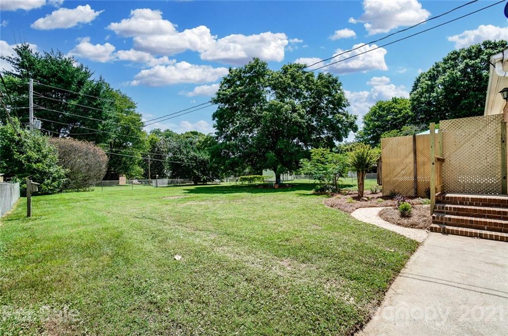 13665 Idlewild Road Matthews, NC 28105 - Photo 40 of 40 Gallery Image 40