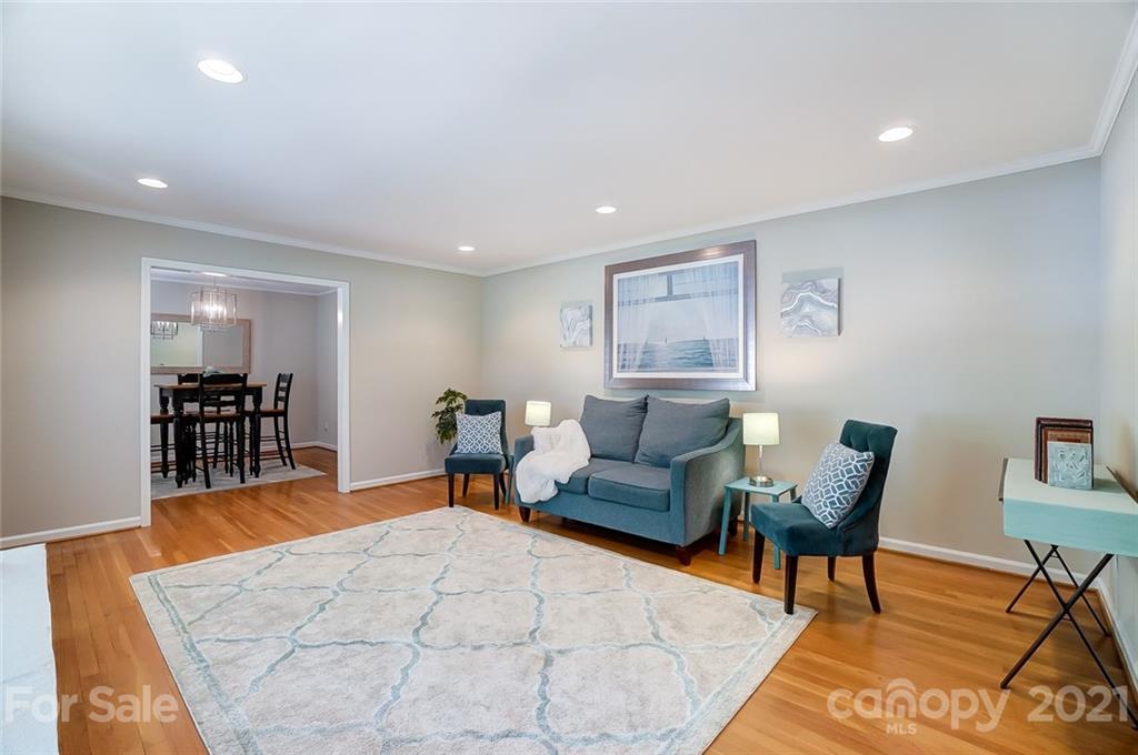 13665 Idlewild Road Matthews, NC 28105 - Photo 5 of 40 Gallery Image 5