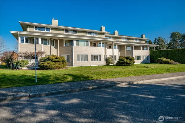 $435,000 | 1326 4th Street, Blaine, WA 98230