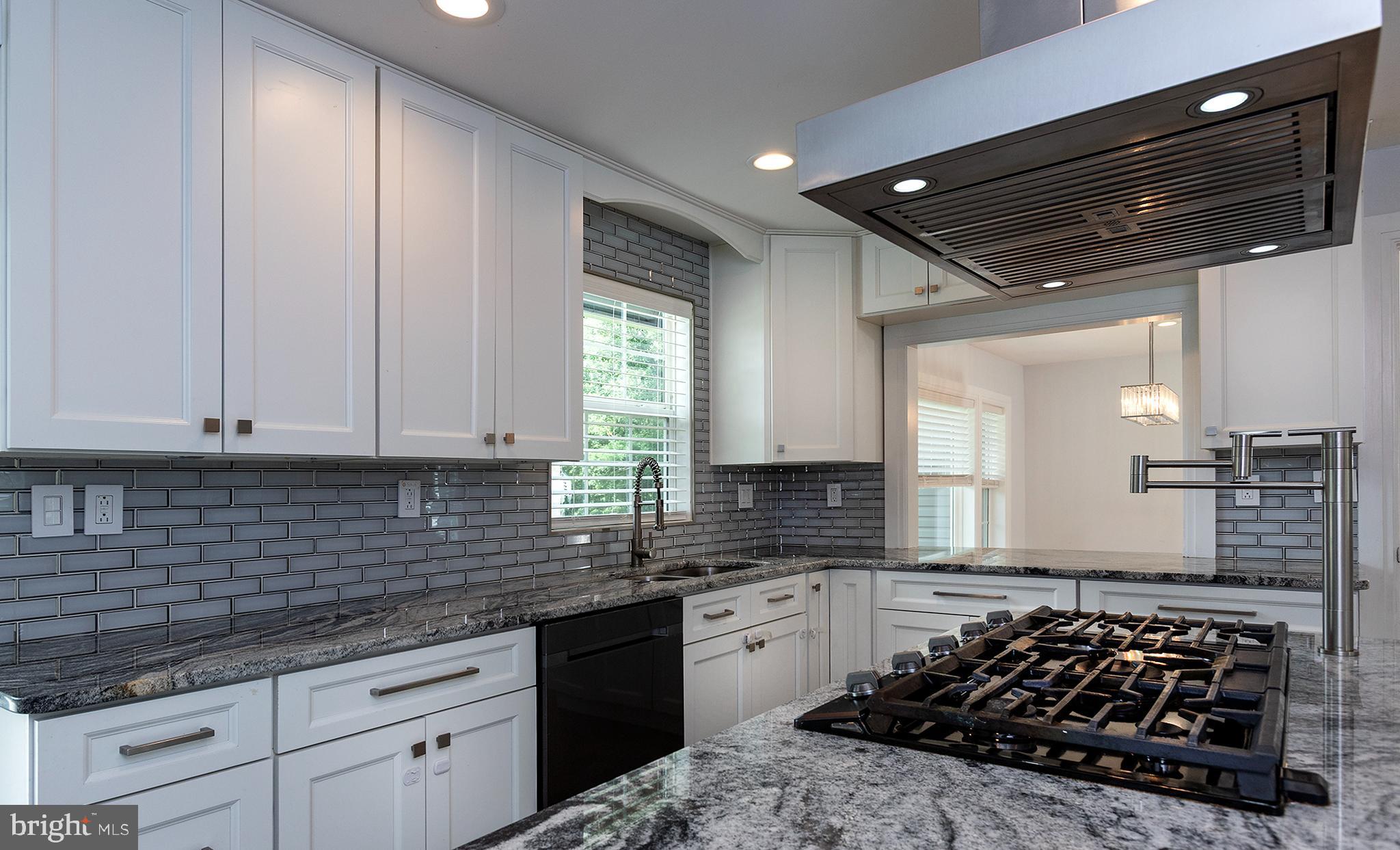 7420 Green Hill Road Harrisburg, PA 17112 - Photo 13 of 123