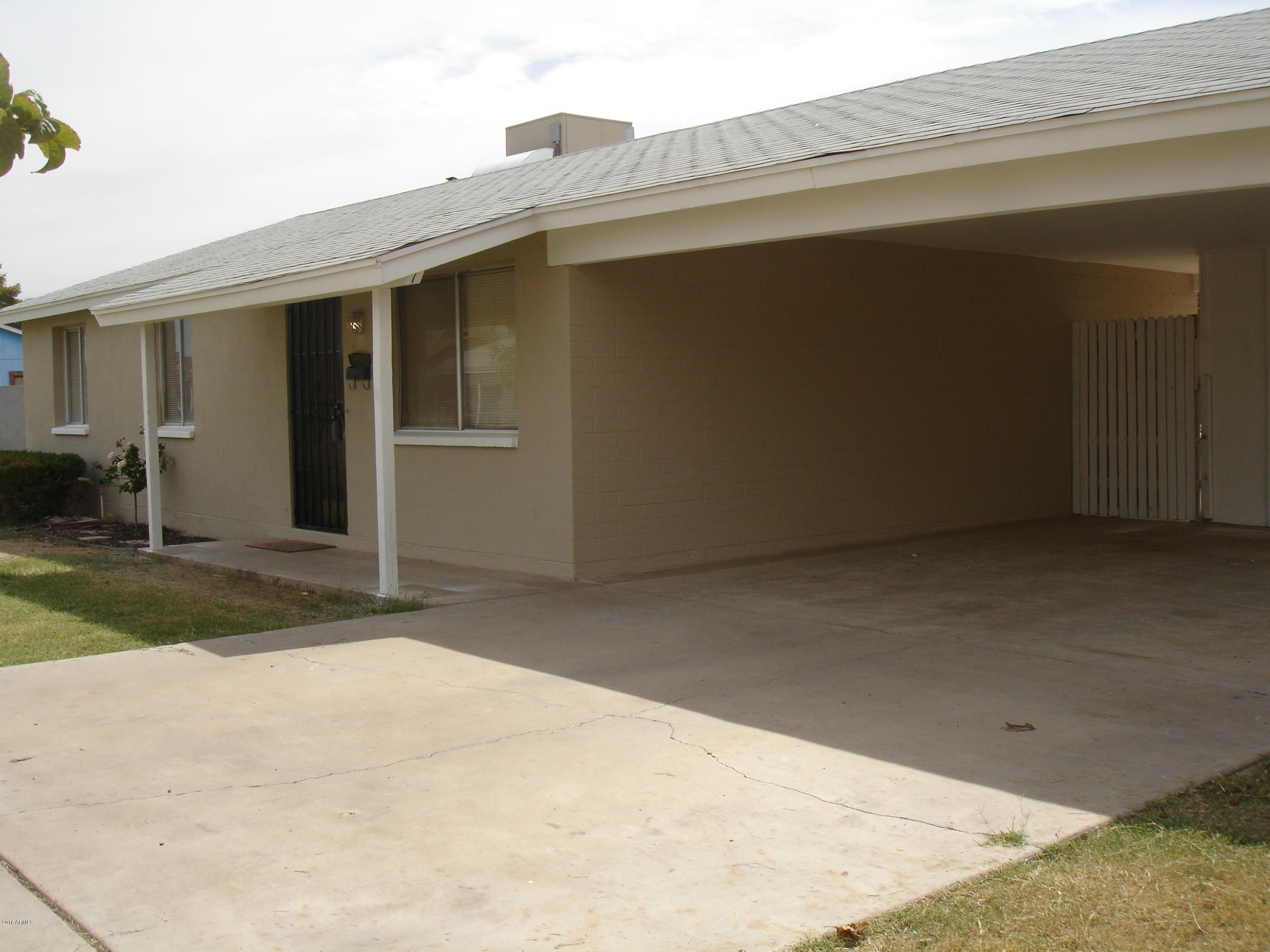 5601 West Berkeley Road Phoenix, AZ 85035 - Photo 2 of 16 DSC07291