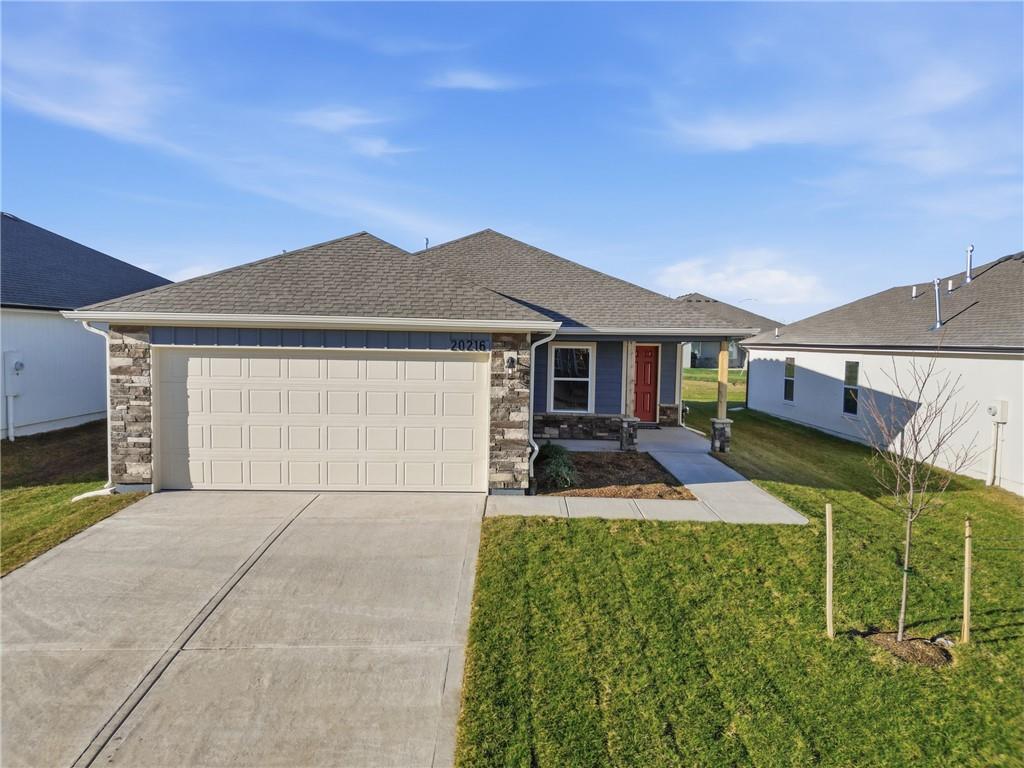 20216 West 194th Terrace Spring Hill, KS 66083 - Photo 2 of 21