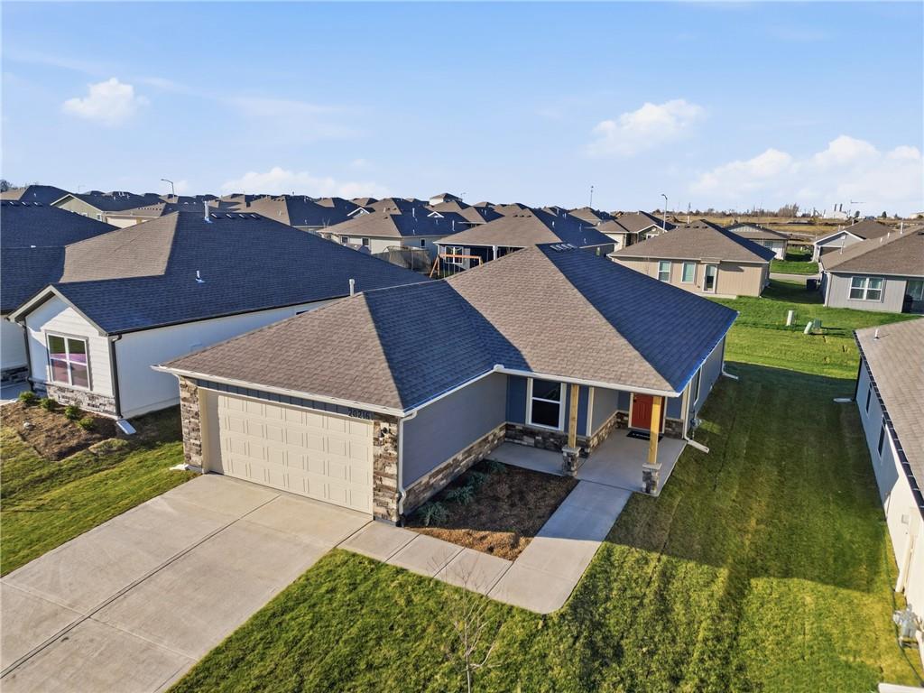 20216 West 194th Terrace Spring Hill, KS 66083 - Photo 3 of 21
