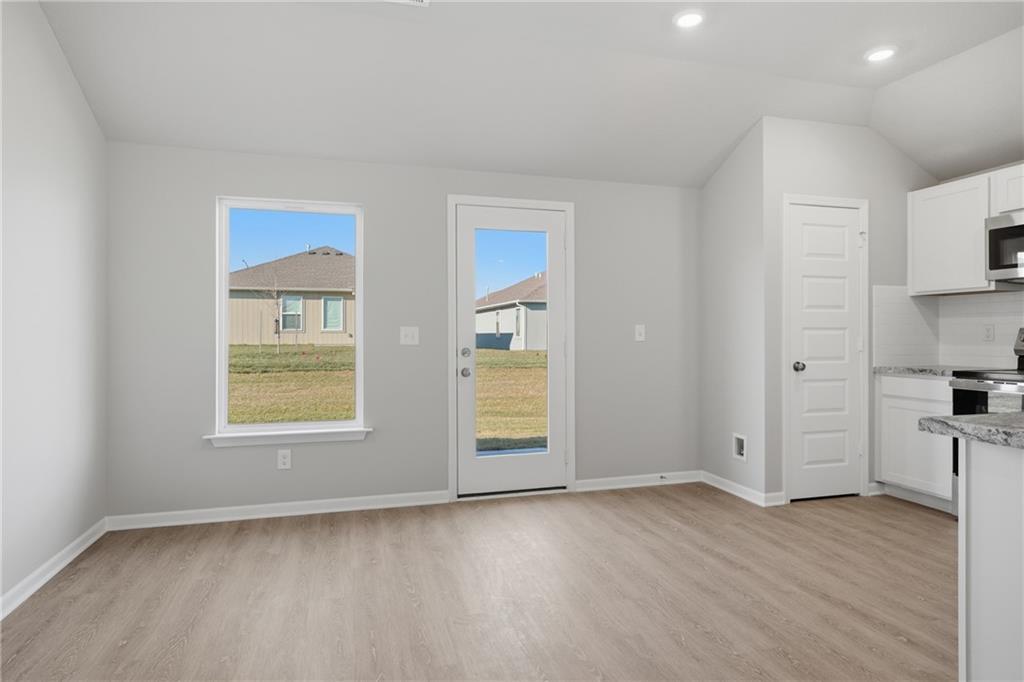 20216 West 194th Terrace Spring Hill, KS 66083 - Photo 8 of 21