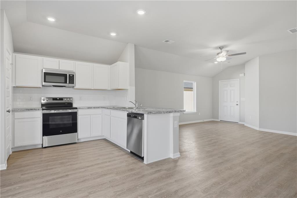 20216 West 194th Terrace Spring Hill, KS 66083 - Photo 9 of 21