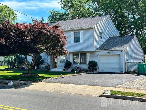 $679,000 | 273 Old Post Road, Edison, NJ 08817