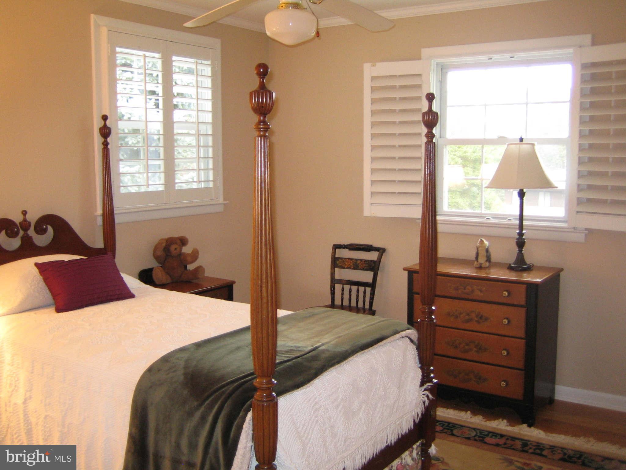 2400 Ravenview Road Lutherville-Timonium, MD 21093 - Photo 13 of 16 Bedroom