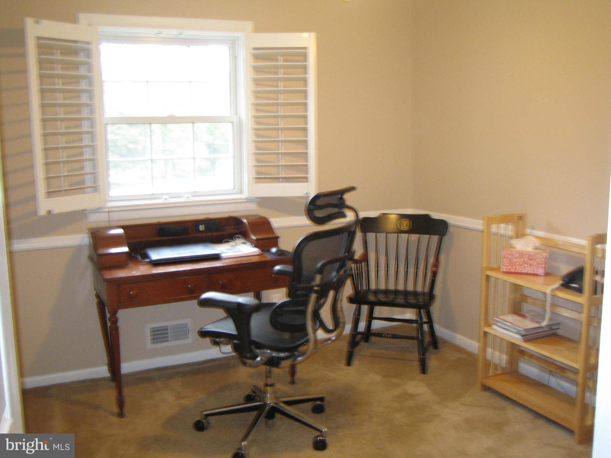2400 Ravenview Road Lutherville-Timonium, MD 21093 - Photo 14 of 16 Bedroom