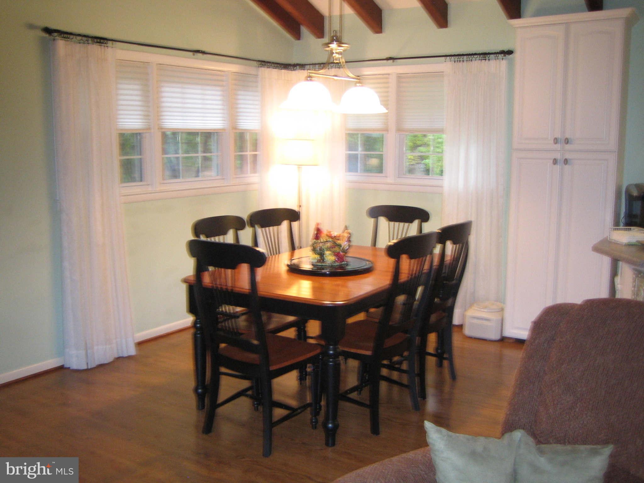 2400 Ravenview Road Lutherville-Timonium, MD 21093 - Photo 3 of 16 Interior (General)