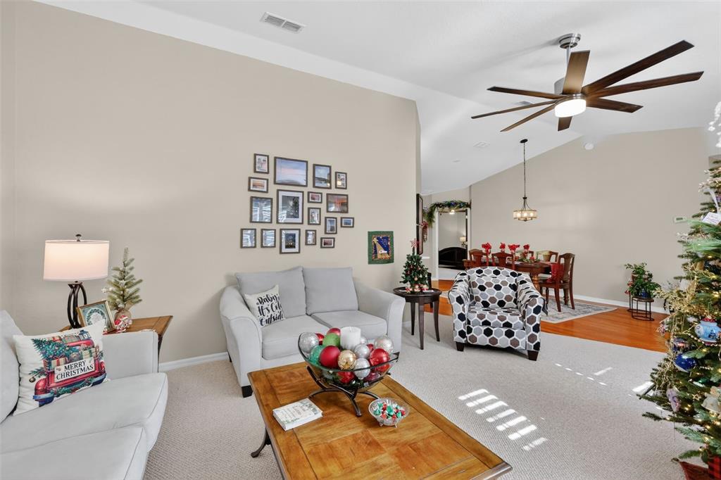 9811 Southeast 138th Loop Summerfield, FL 34491 - Photo 11 of 32