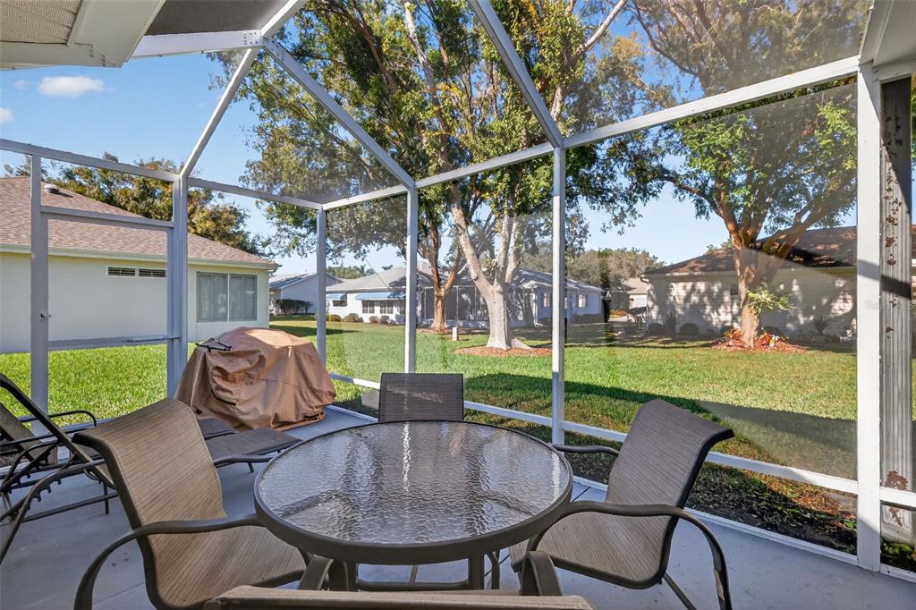 9811 Southeast 138th Loop Summerfield, FL 34491 - Photo 6 of 32