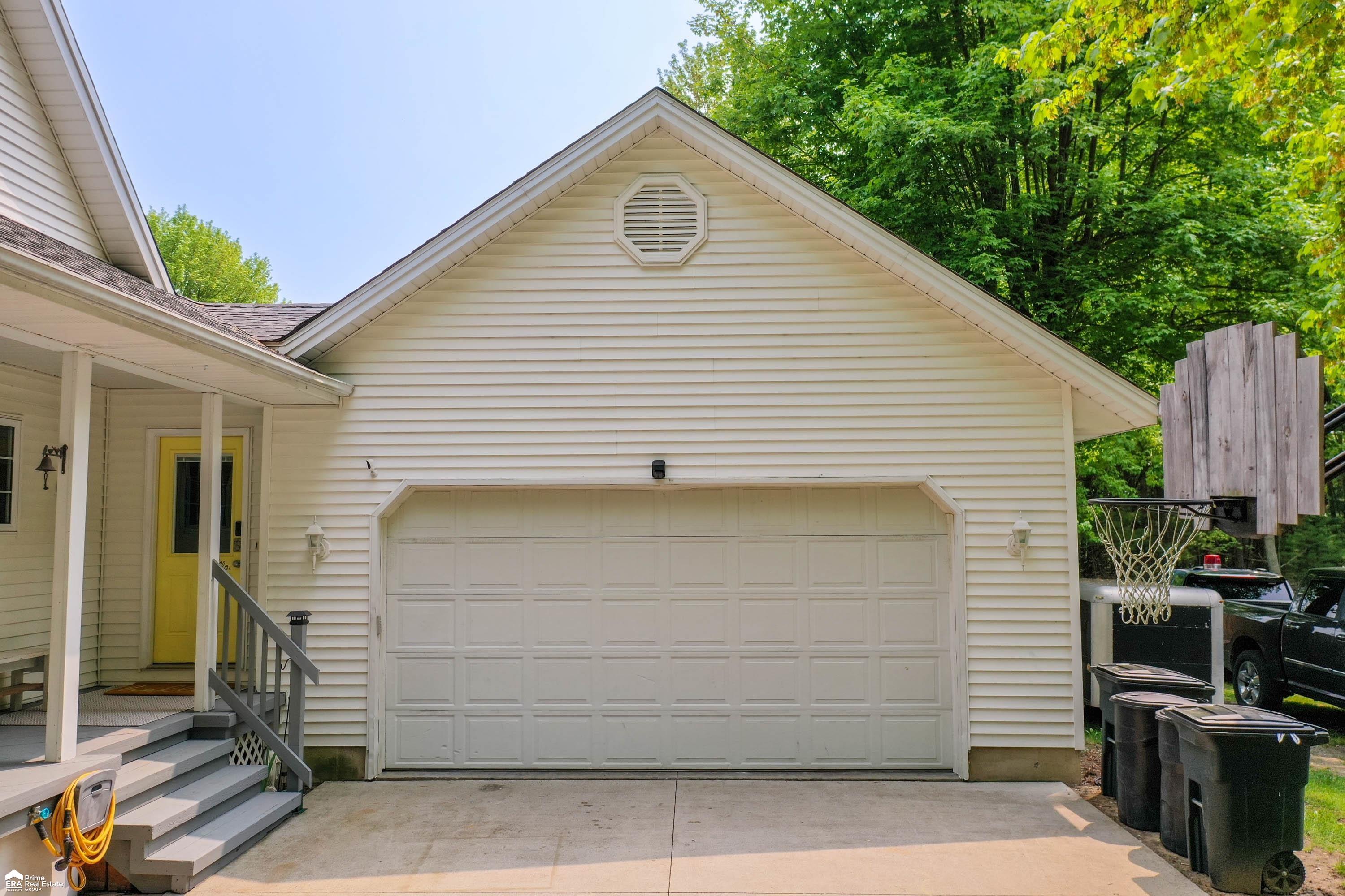 7731 Sparling Road Goodells, MI 48027 - Photo 54 of 73 50109768-59.JPG