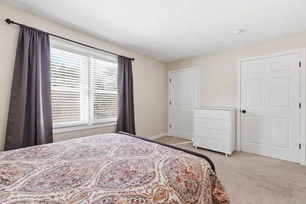$340,000 | 10 Chester Lane, Unit 4, Enfield, NH 03748