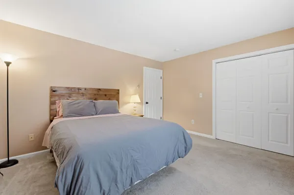 $340,000 | 10 Chester Lane, Unit 4, Enfield, NH 03748