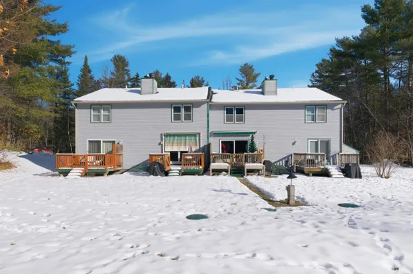 $340,000 | 10 Chester Lane, Unit 4, Enfield, NH 03748