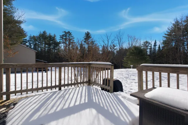 $365,000 | 10 Chester Lane, Unit 4, Enfield, NH 03748