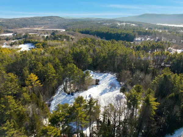 $340,000 | 10 Chester Lane, Unit 4, Enfield, NH 03748