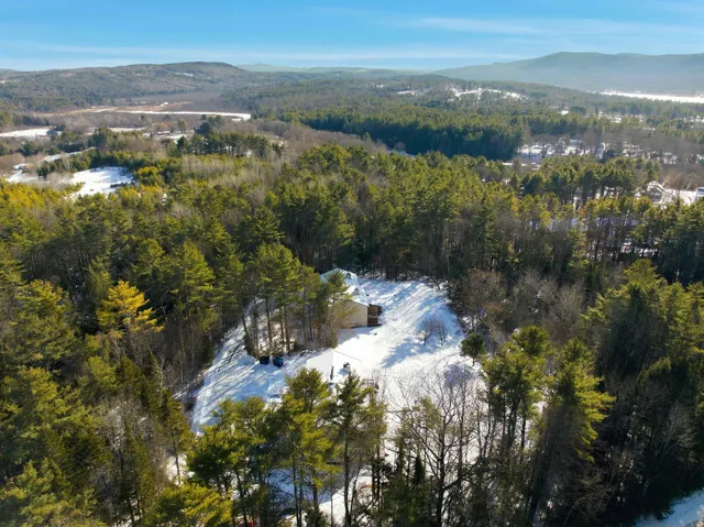 $365,000 | 10 Chester Lane, Unit 4, Enfield, NH 03748