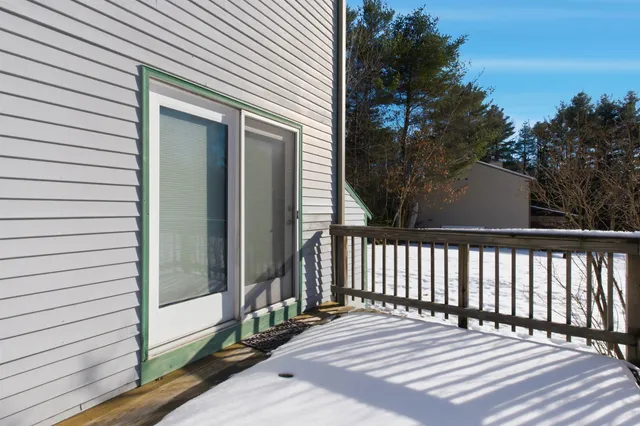 $365,000 | 10 Chester Lane, Unit 4, Enfield, NH 03748