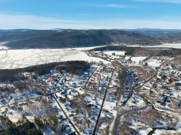 $340,000 | 10 Chester Lane, Unit 4, Enfield, NH 03748