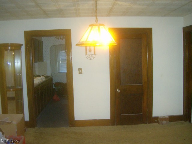 4242 Valley Road Cleveland, OH 44109 - Photo 4 of 8