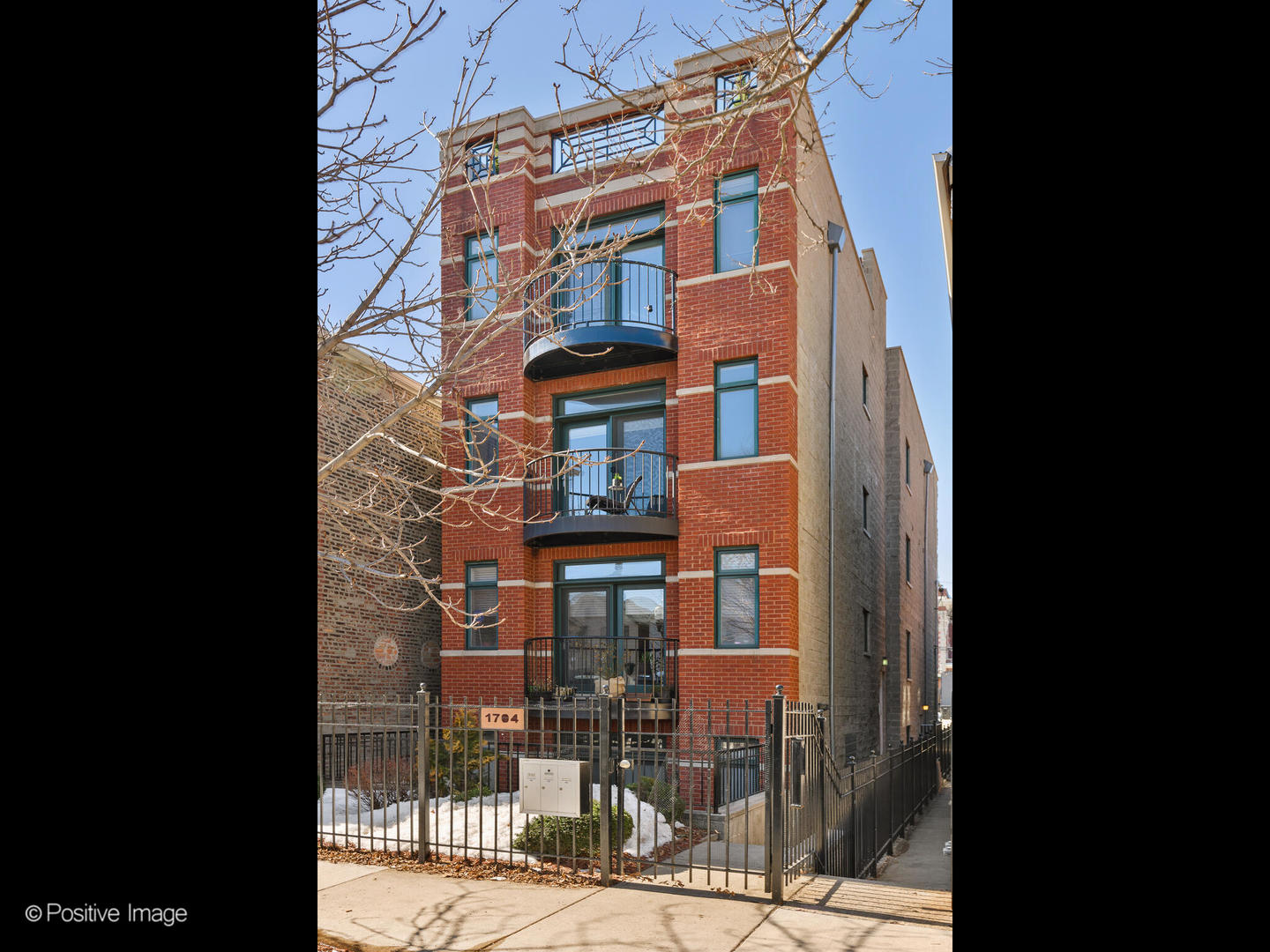 1704 South Morgan Street, Unit 2 Chicago, IL 60608 - Photo 1 of 18 a building view