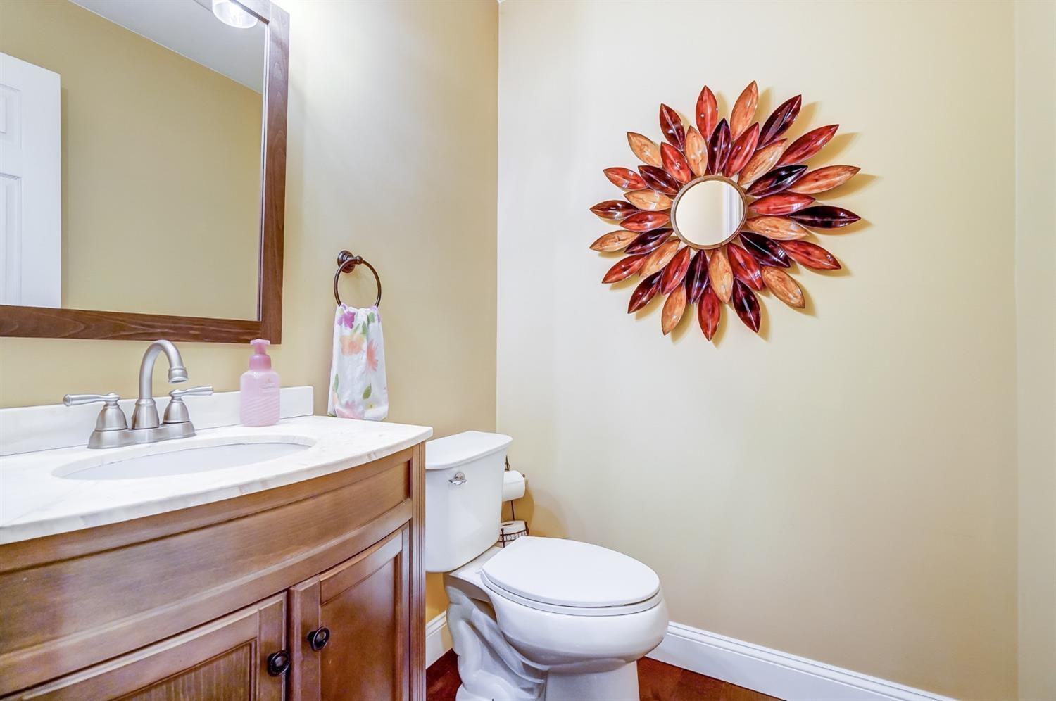 11208 Gosling Road Cincinnati, OH 45252 - Photo 17 of 28 Gallery Image 17