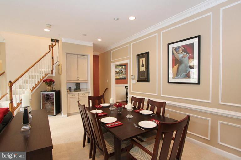 5926 Halpine Road Rockville, MD 20851 - Photo 4 of 15 Dining Area