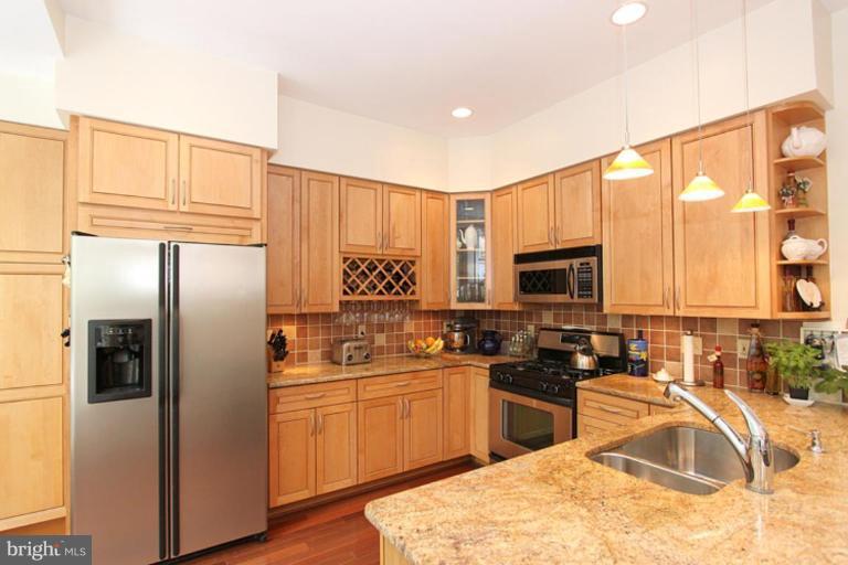 5926 Halpine Road Rockville, MD 20851 - Photo 5 of 15 Kitchen