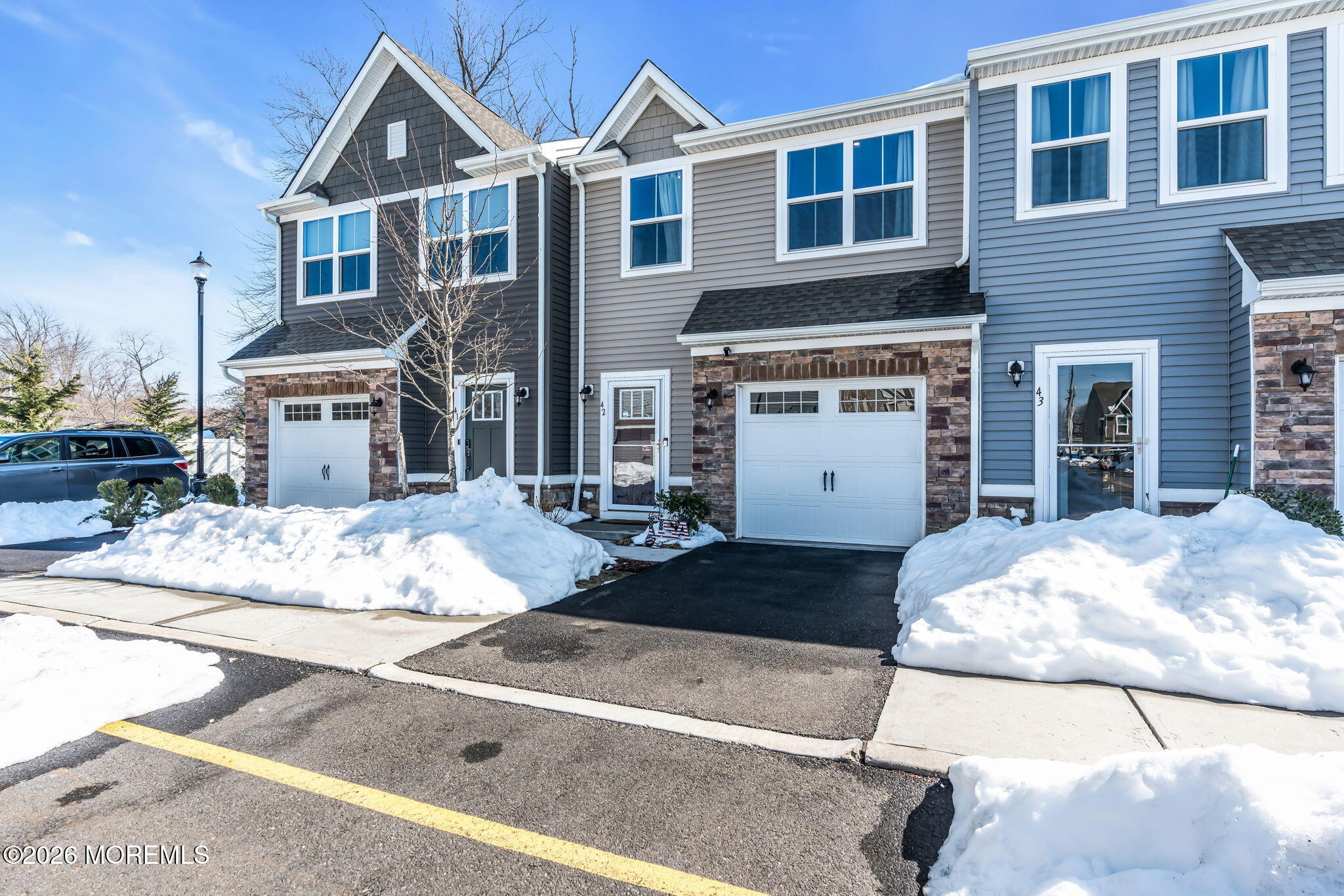 42 Athens Way Cliffwood, NJ 07721 - Photo 2 of 39 3-web-or-mls-DSC06473