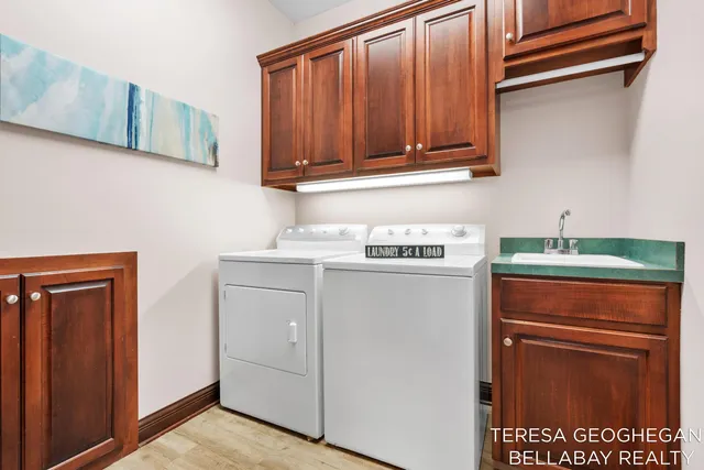 $376,000 | 2662 Cedargrove Court, Unit 26, Jenison, MI 49428