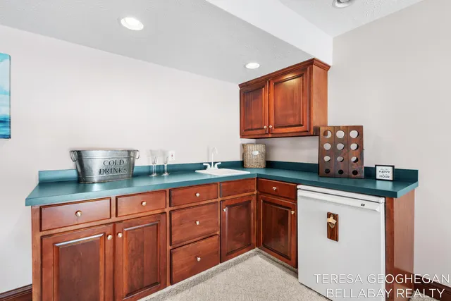 $376,000 | 2662 Cedargrove Court, Unit 26, Jenison, MI 49428