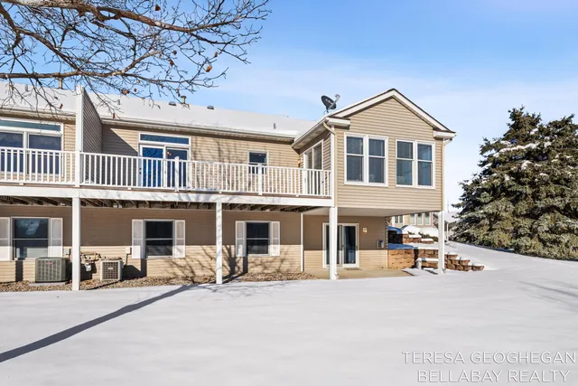 $376,000 | 2662 Cedargrove Court, Unit 26, Jenison, MI 49428