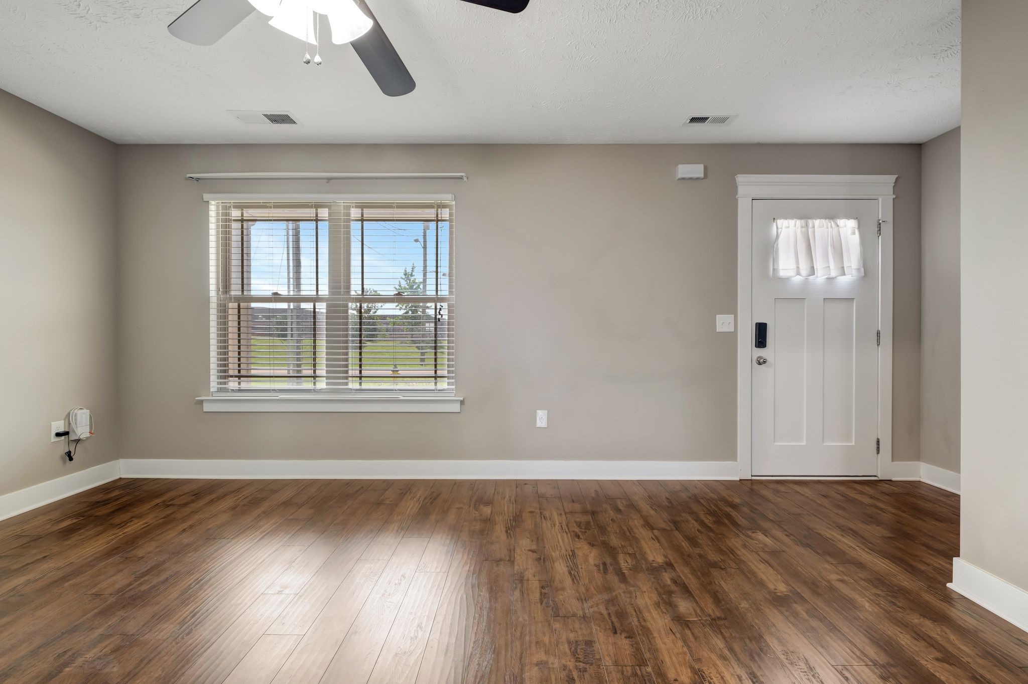 2065 Hickory Ridge Road Lebanon, TN 37087 - Photo 6 of 32 Gallery Image 6
